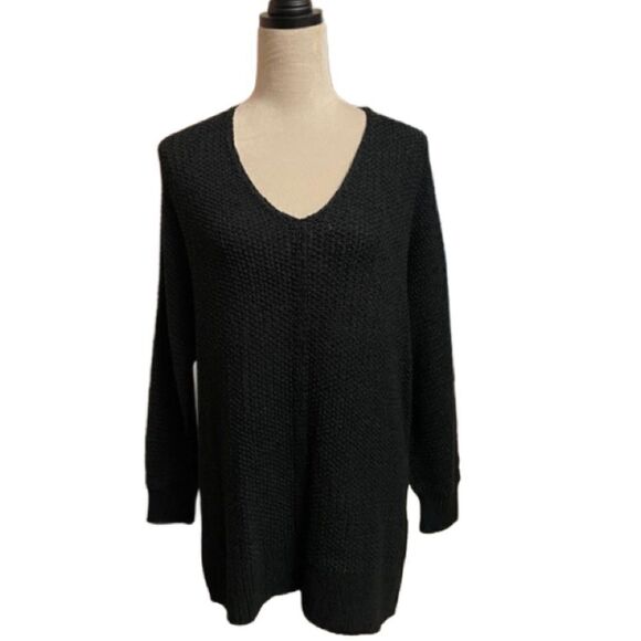 Universal Thread Black Woven Oversized Hi/Low V-Neck Sweater (Size: Med) - Picture 1 of 10